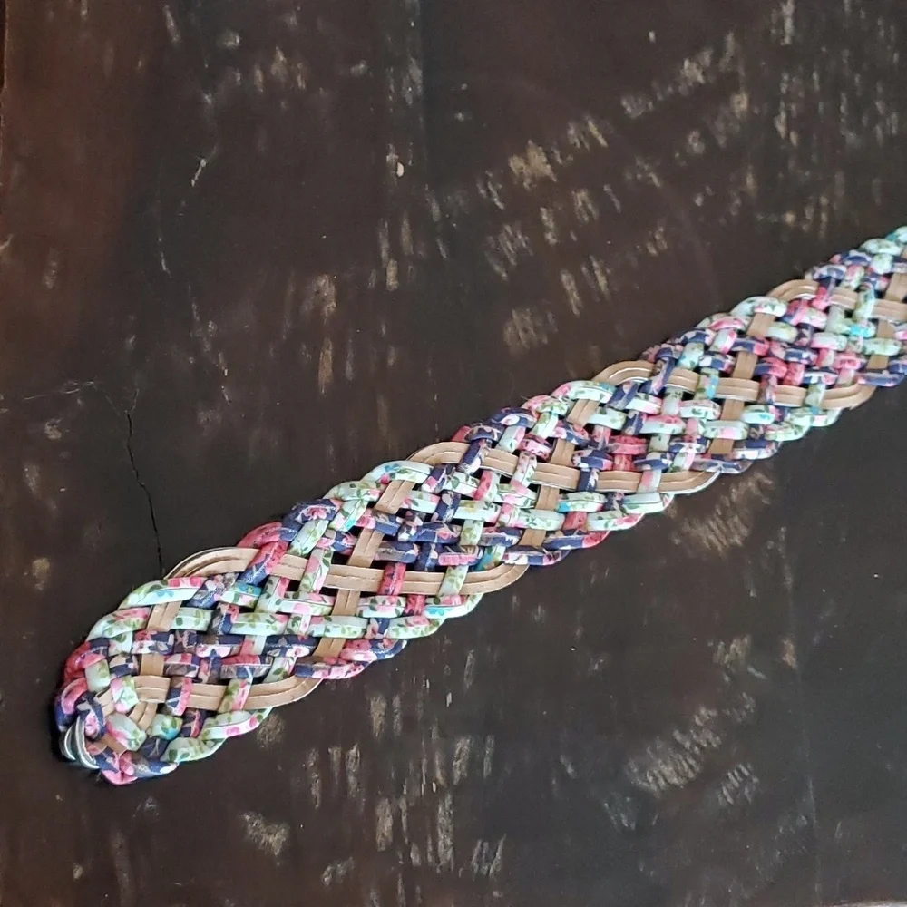 VINTAGE CHUNKY MULTICOLR BRAIDED BELT GIRLIE PINK PURPLE SILVER GREEN BLUE